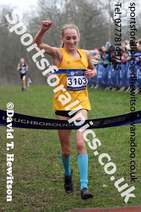 Girls under-13s Inter Counties Cross Country, Prestwold Hall, Loughborough. Photo: David T. Hewitson/Sports for All Pics